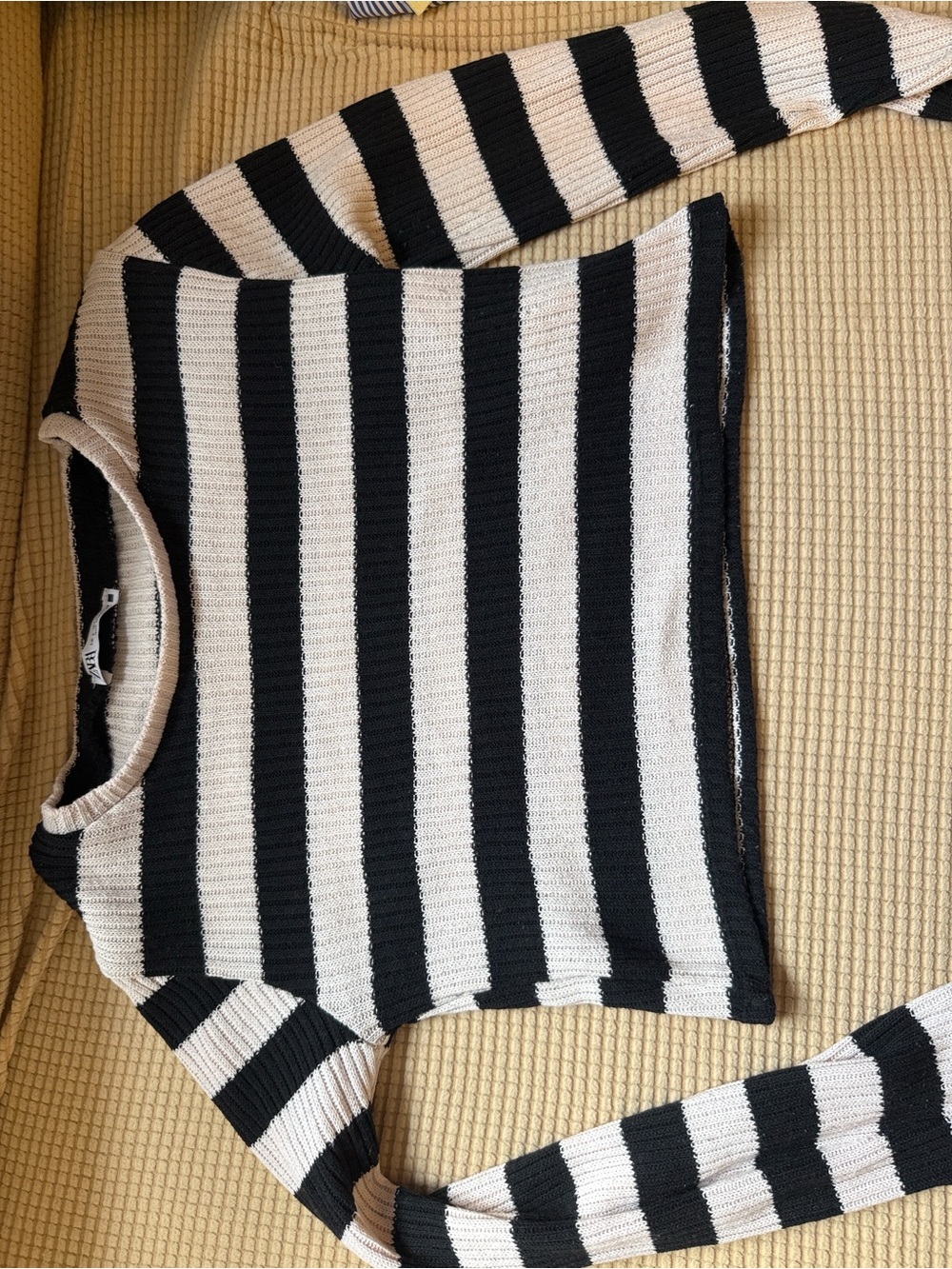 Zara Black and Cream Striped Crewneck Sweater